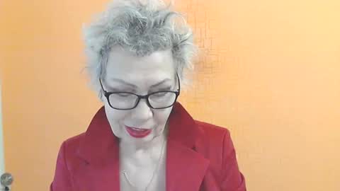 NessyJenixs online show from 02.15.26