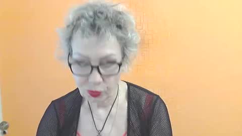 NessyJenixs online show from 03.31.26