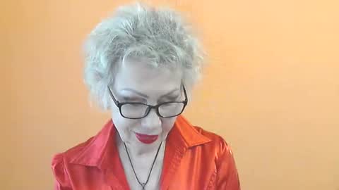 NessyJenixs online show from 05.18.26