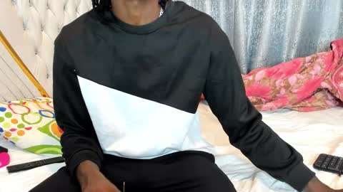 Snapshot of netfux_and_chill chatting on 03.18.26 netfux_and_chill online show from 03.18.26