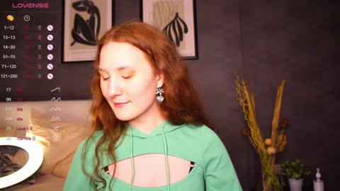 Snapshot of new_boobs chatting on 01.30.25 Maria 3 online show from 01.30.25