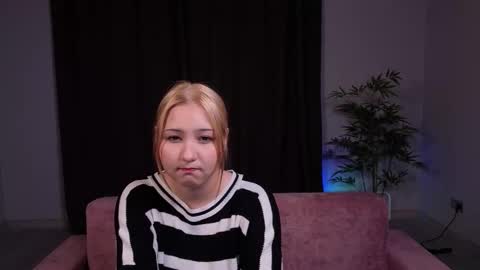 Snapshot of new_nokia chatting on 02.18.26 new_nokia online show from 02.18.26