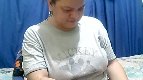 Snapshot of new_taboo_fetishqueen chatting on 06.22.26 mariapaula online show from 06.22.26