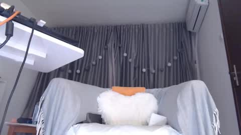 Snapshot of newamore chatting on 11.05.25 Im Ana ntmu...Please dontt forget to give thump up and follow me kiss online show from 11.05.25