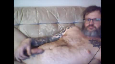 Snapshot of newbreed666 chatting on 01.05.25 NEWBREED666 online show from 01.05.25