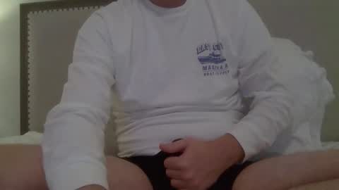 Snapshot of newduser06 chatting on 12.16.25 newduser06 online show from 12.16.25