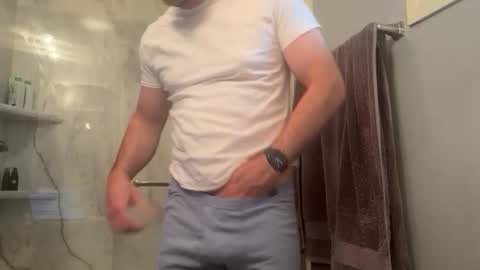 newguy_097 online show from 02.11.26