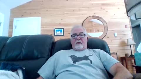 Snapshot of newhallboxer chatting on 09.19.25 newhallboxer online show from 09.19.25