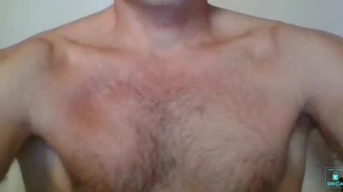 Snapshot of newtyguy90 chatting on 01.02.25 newtyguy90 online show from 01.02.25