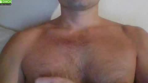 Snapshot of newtyguy90 chatting on 10.10.25 newtyguy90 online show from 10.10.25