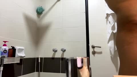 Snapshot of newzex66 chatting on 01.01.25 newzex66 online show from 01.01.25