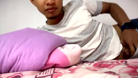 Snapshot of newzex66 chatting on 10.14.25 newzex66 online show from 10.14.25