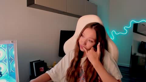 Mina online show from 03.05.26