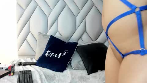 Milena online show from 02.28.25