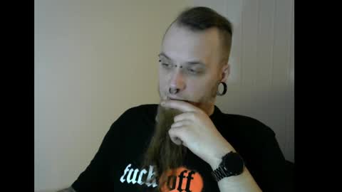 Snapshot of nezvers chatting on 03.09.25 YouPick online show from 03.09.25