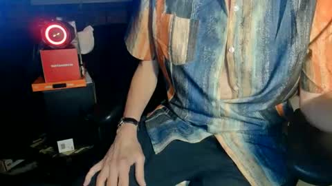 Snapshot of nfgwholoves2cum chatting on 02.21.26 NFG Nice Friendly Guy Dick online show from 02.21.26