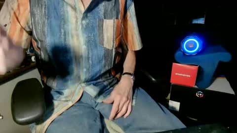 Snapshot of nfgwholoves2cum chatting on 03.30.26 NFG Nice Friendly Guy Dick online show from 03.30.26
