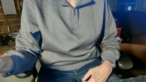 Snapshot of nfgwholoves2cum chatting on 06.01.26 NFG Nice Friendly Guy Dick online show from 06.01.26