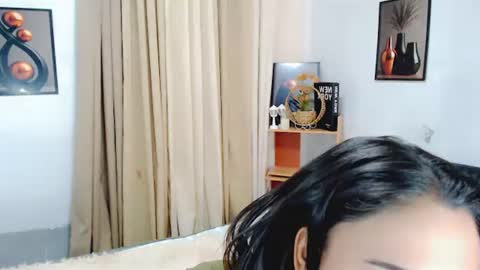 Snapshot of nhicolehollywood chatting on 07.23.26 hottie nicole online show from 07.23.26