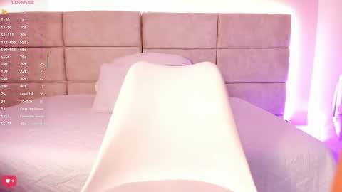 Nia online show from 02.11.26