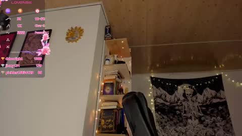 Nia online show from 02.18.25