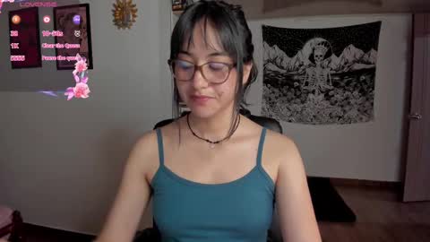 Nia online show from 02.26.25