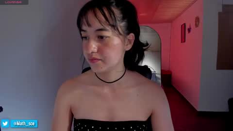 Snapshot of nia_blaze chatting on 04.01.26 Nia online show from 04.01.26
