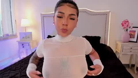 Nia Malkova online show from 04.25.26