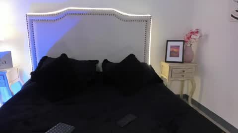 Nia Malkova online show from 05.11.26