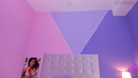 N I A online show from 03.10.25