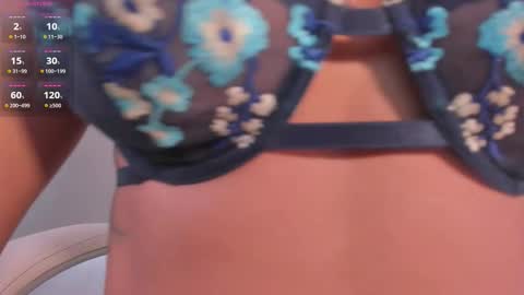 Nia online show from 02.05.26