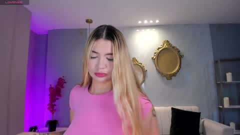 SQUIRTER DOLL    online show from 04.20.26