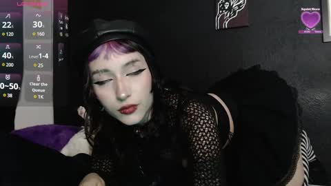 Snapshot of niakat_ chatting on 01.12.25 niakat online show from 01.12.25