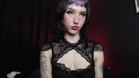 Snapshot of niakat_ chatting on 02.05.25 niakat online show from 02.05.25