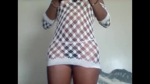 Snapshot of niceass_95 chatting on 10.28.25 gabby online show from 10.28.25