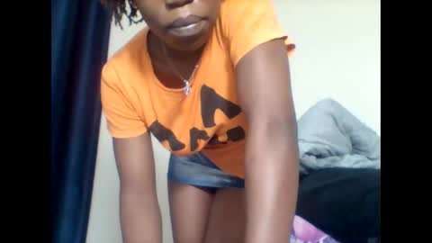 Snapshot of niceass_95 chatting on 10.30.25 gabby online show from 10.30.25