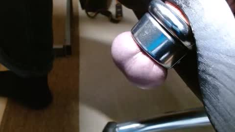 Snapshot of niceballs_munich chatting on 11.21.25 Paul online show from 11.21.25