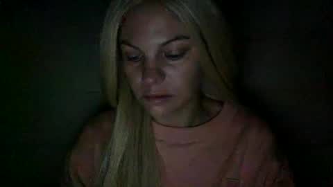 Snapshot of nicecolddrink2 chatting on 10.06.25 Amber online show from 10.06.25