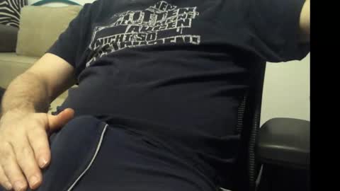 Snapshot of niceeggs0815 chatting on 10.29.25 niceeggs0815 online show from 10.29.25