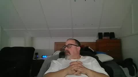 niceguy7208 online show from 11.10.25