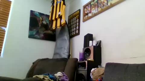 Snapshot of niceozziecockxxx chatting on 01.28.25 Sexiishaine online show from 01.28.25