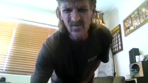 Snapshot of niceozziecockxxx chatting on 01.30.25 Sexiishaine online show from 01.30.25