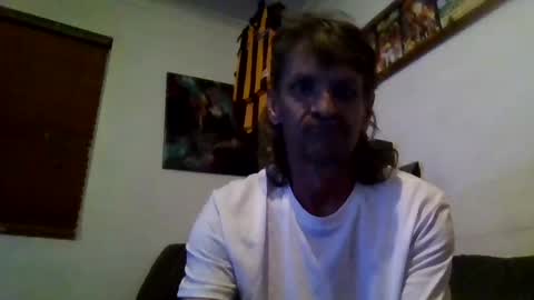 Snapshot of niceozziecockxxx chatting on 02.22.25 Sexiishaine online show from 02.22.25