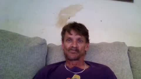 Snapshot of niceozziecockxxx chatting on 12.14.25 Sexiishaine online show from 12.14.25