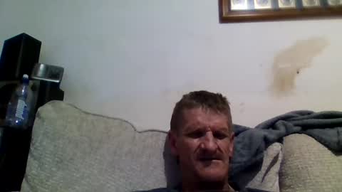 Snapshot of niceozziecockxxx chatting on 01.08.26 Sexiishaine online show from 01.08.26