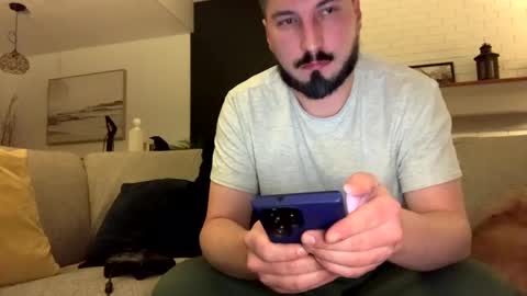 NiceyNice online show from 01.04.25