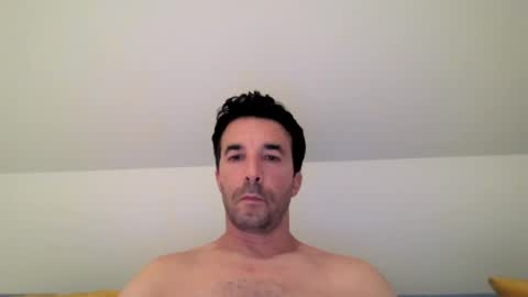 Snapshot of niciboi chatting on 08.02.26 James online show from 08.02.26