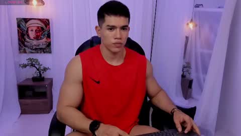 Snapshot of nick_fenix chatting on 06.26.26 nick fenix online show from 06.26.26