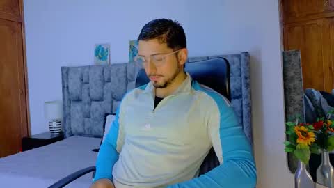 Snapshot of nick_moss_ chatting on 03.16.26 nick_moss_ online show from 03.16.26