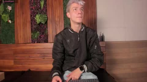 Nick  online show from 12.19.25